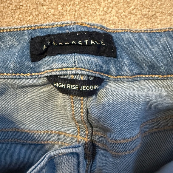 Aeropostale Light Blue Distressed Skinny Jeans - Picture 2 of 3